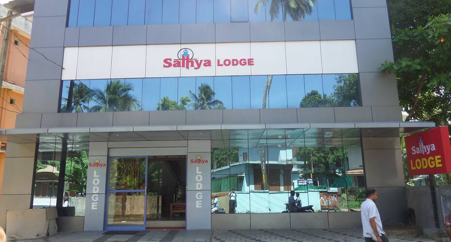 Sathya Lodge, Guruvayoor 1